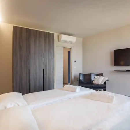 Apartment Carlotta Gelsomino *