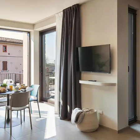 Carlotta Gelsomino Apartment